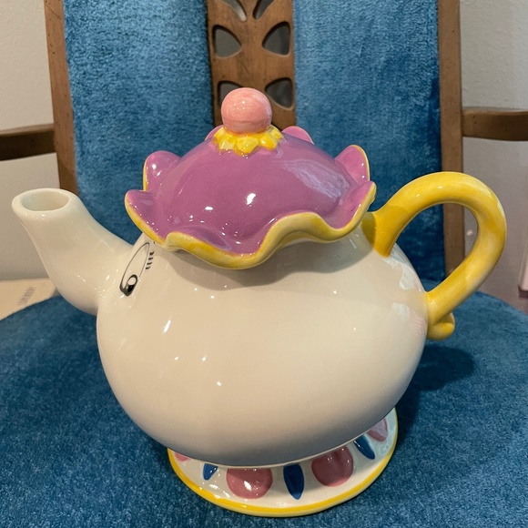 Vintage Treasure Craft 1990s Disney Beauty & the Beast Tea Pot Mrs. Potts - Picture 5 of 10